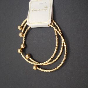gold one size Bangle bracelets
